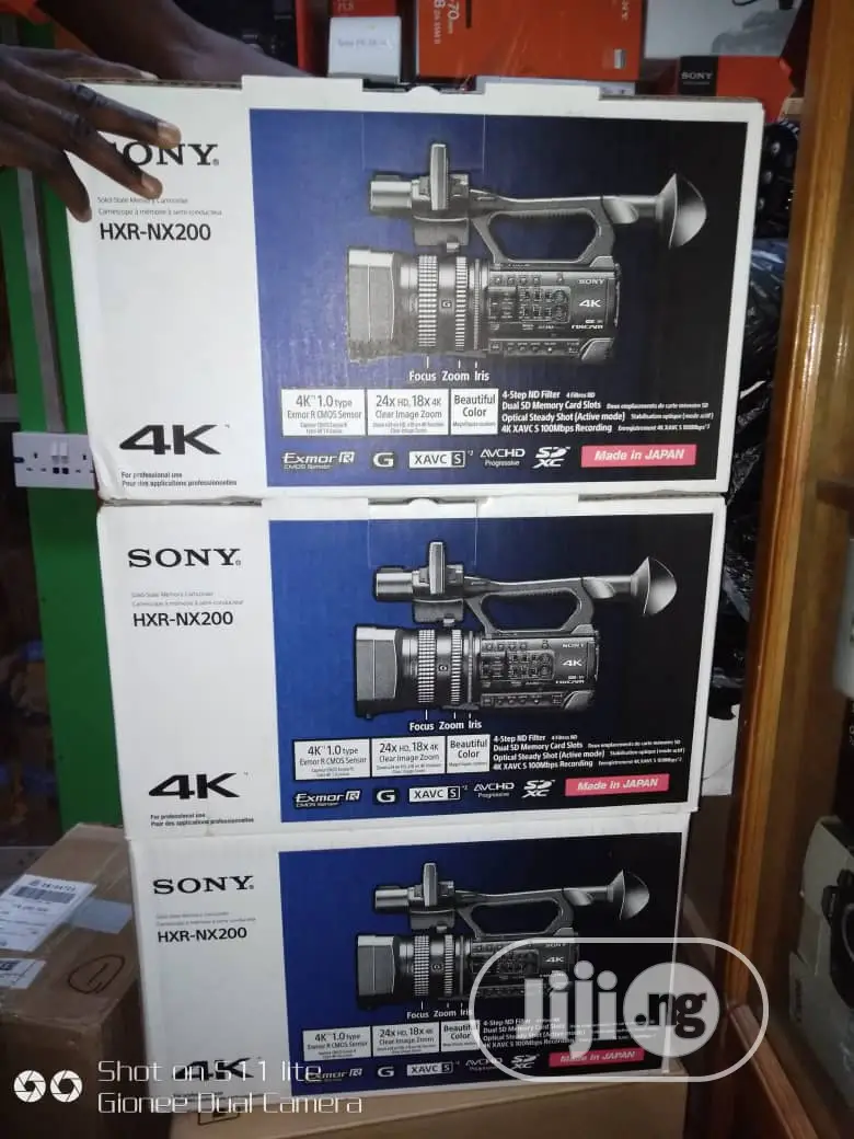 Sony Nx200