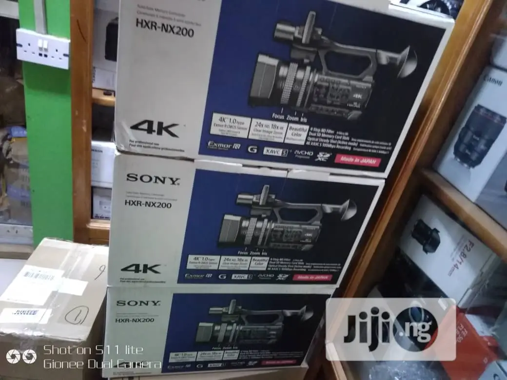 Sony Nx200