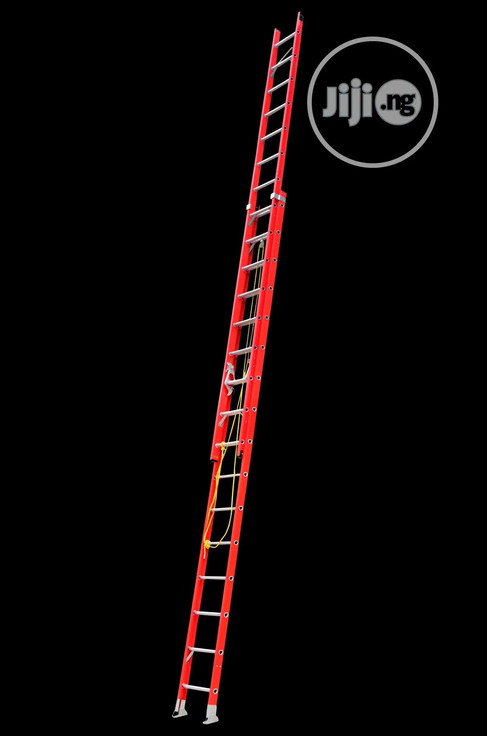 2*16 Fiberglass Extension Ladder - 32ft