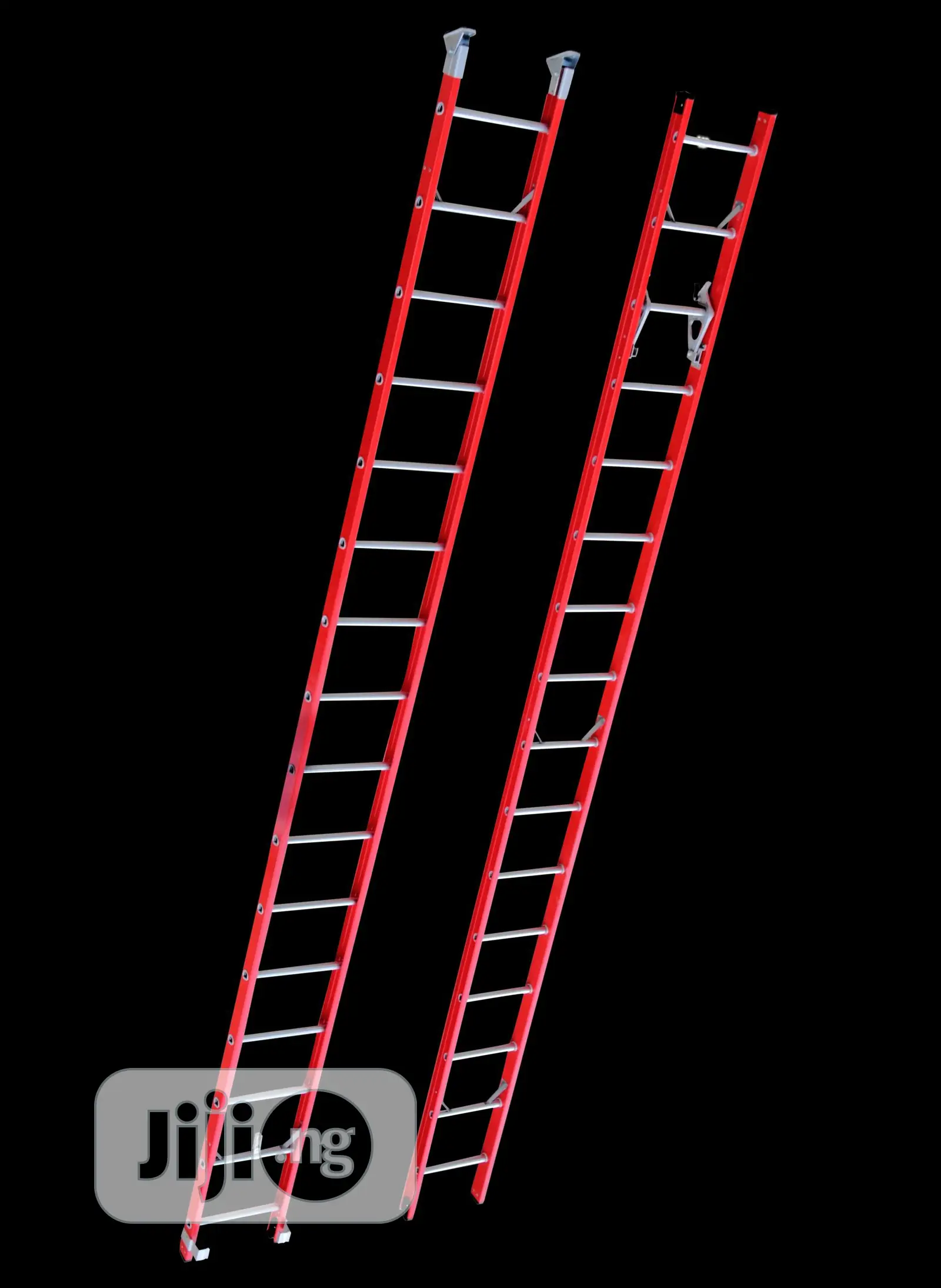 2*16 Fiberglass Extension Ladder - 32ft
