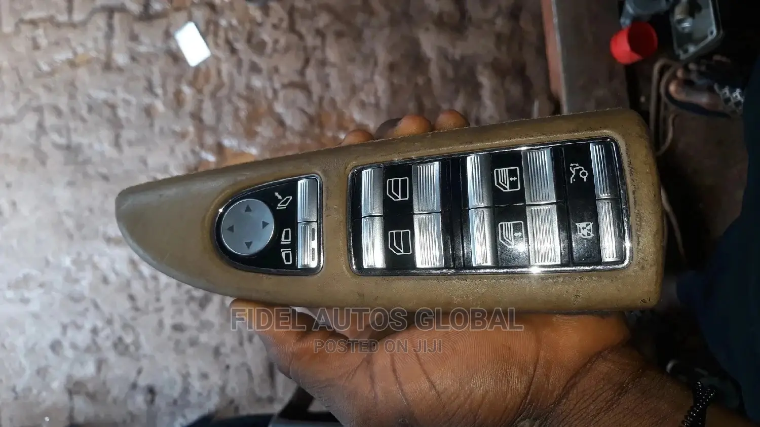 Mercedes-Benz S 550 Power Window Button