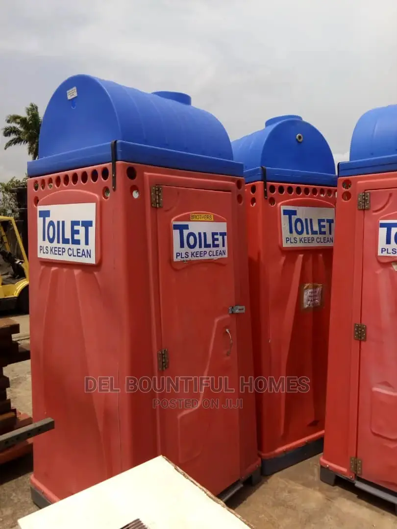 Fairlyused Mobile Toilet Well Clear and Ok