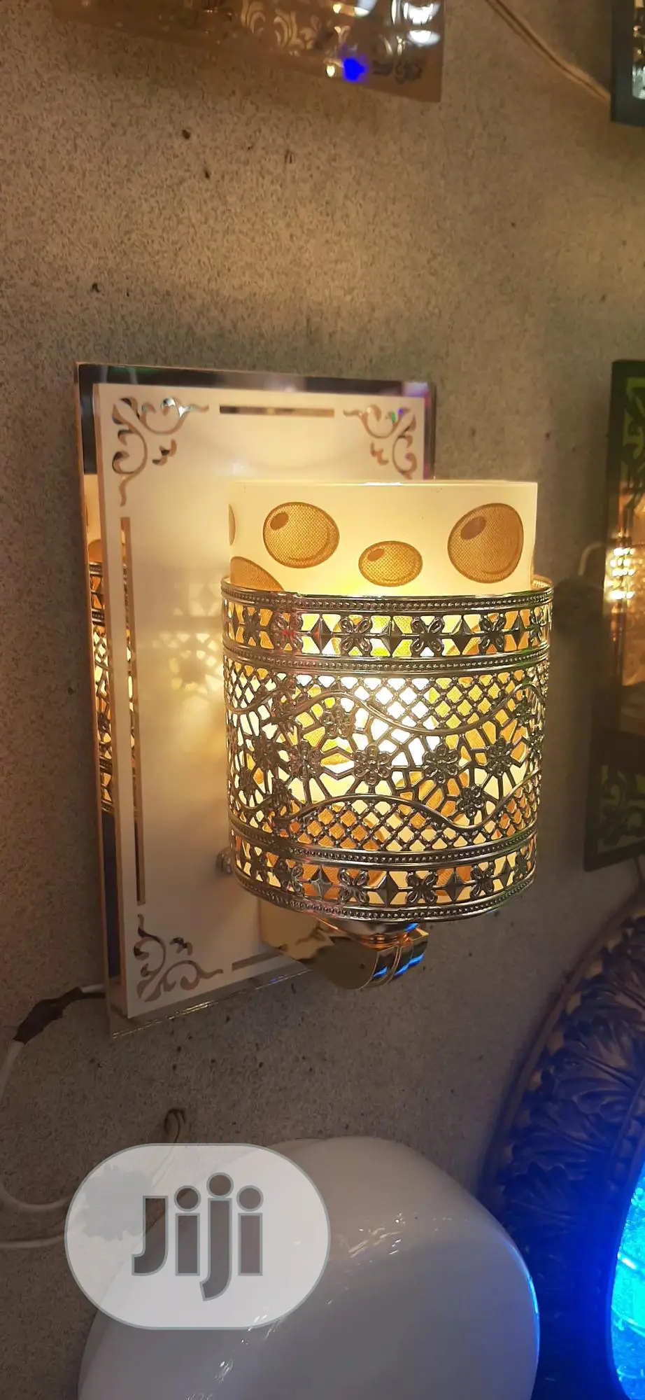 Dubai Wall Brackets
