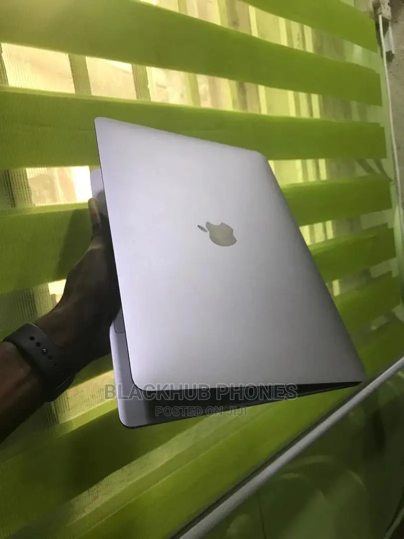 Laptop Apple MacBook Pro 8GB Intel Core I5 SSD 256GB