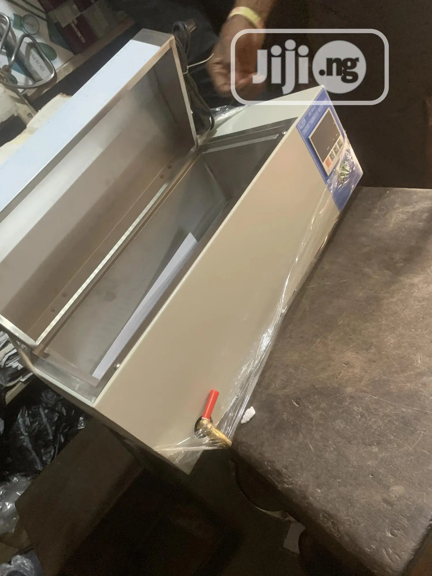 Digital Water Bath