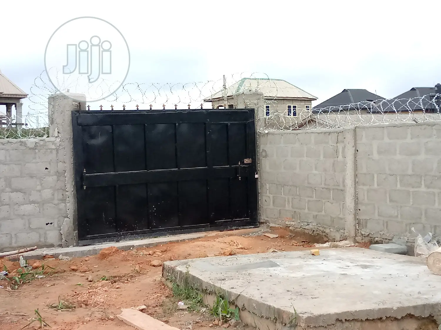 Security Fence; Electric Fence-Wire, Barb Wire, Mesh,