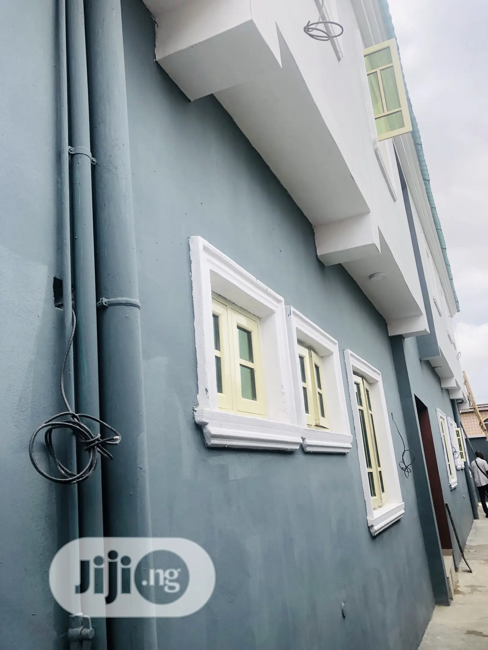 Furnished Mini Flat in Surulere for rent