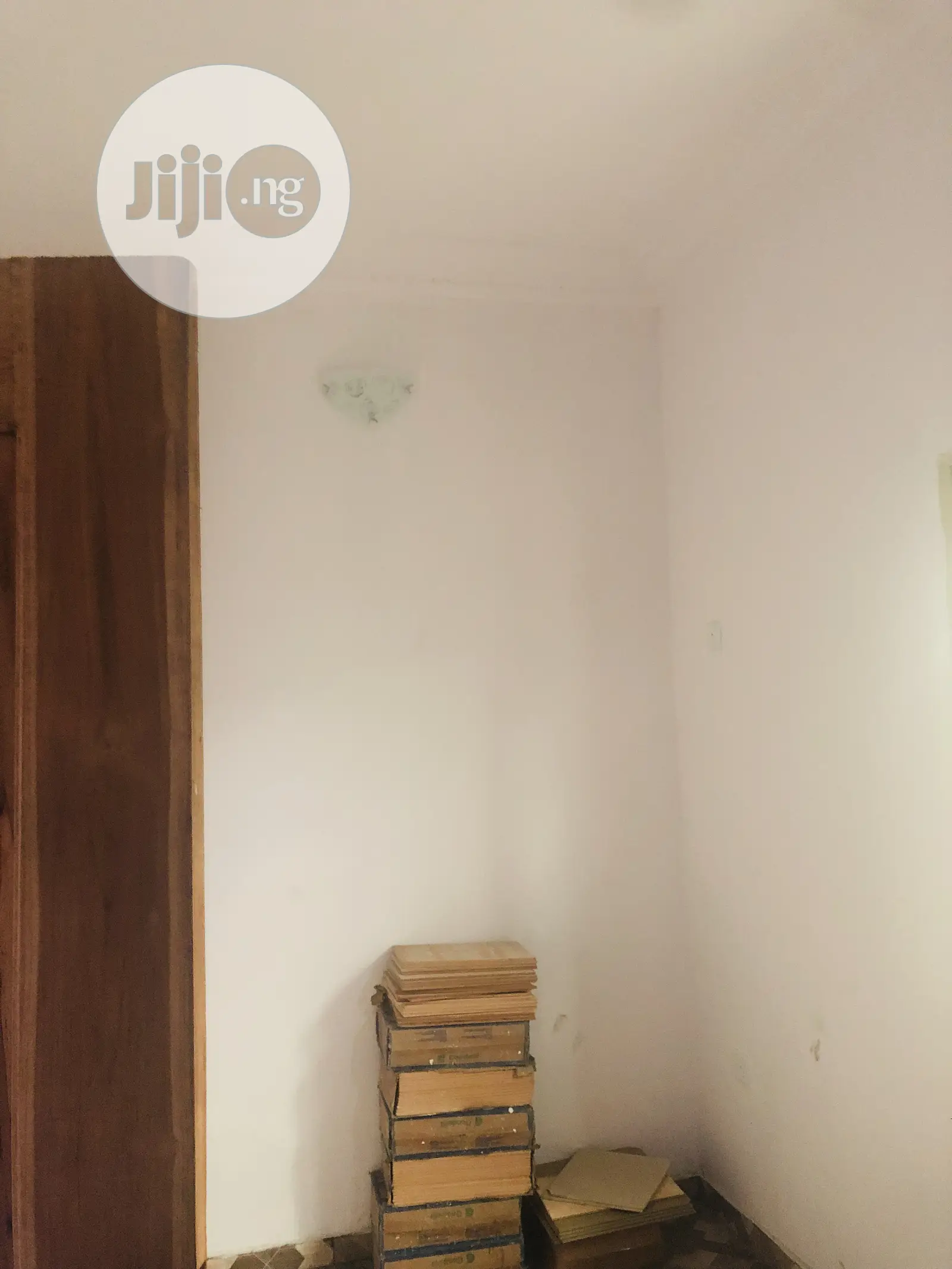 Furnished Mini Flat in Surulere for rent