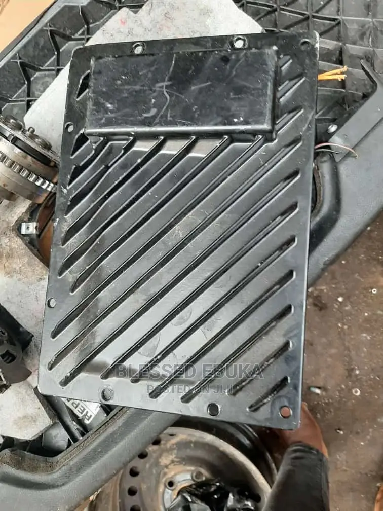 Range Rover Evoque 2012 Amplifier