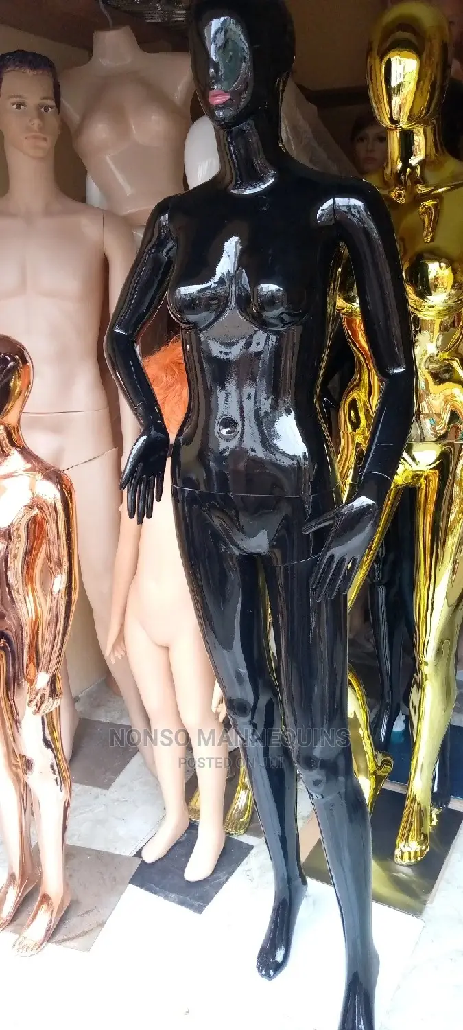 Glossy Black Feme Mannequin With Red Lips