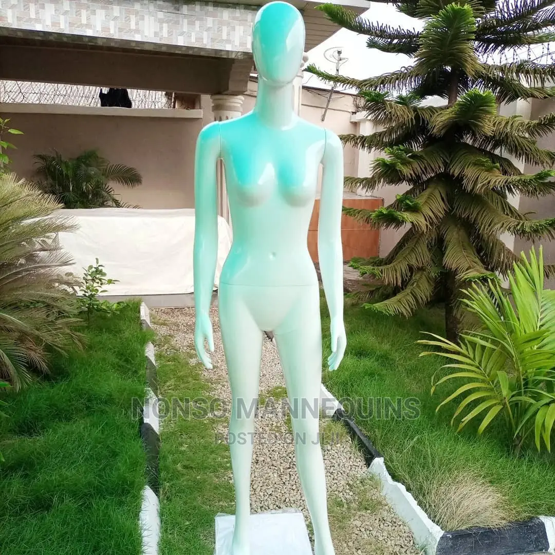 Glossy White Female Egg Face Mannequin