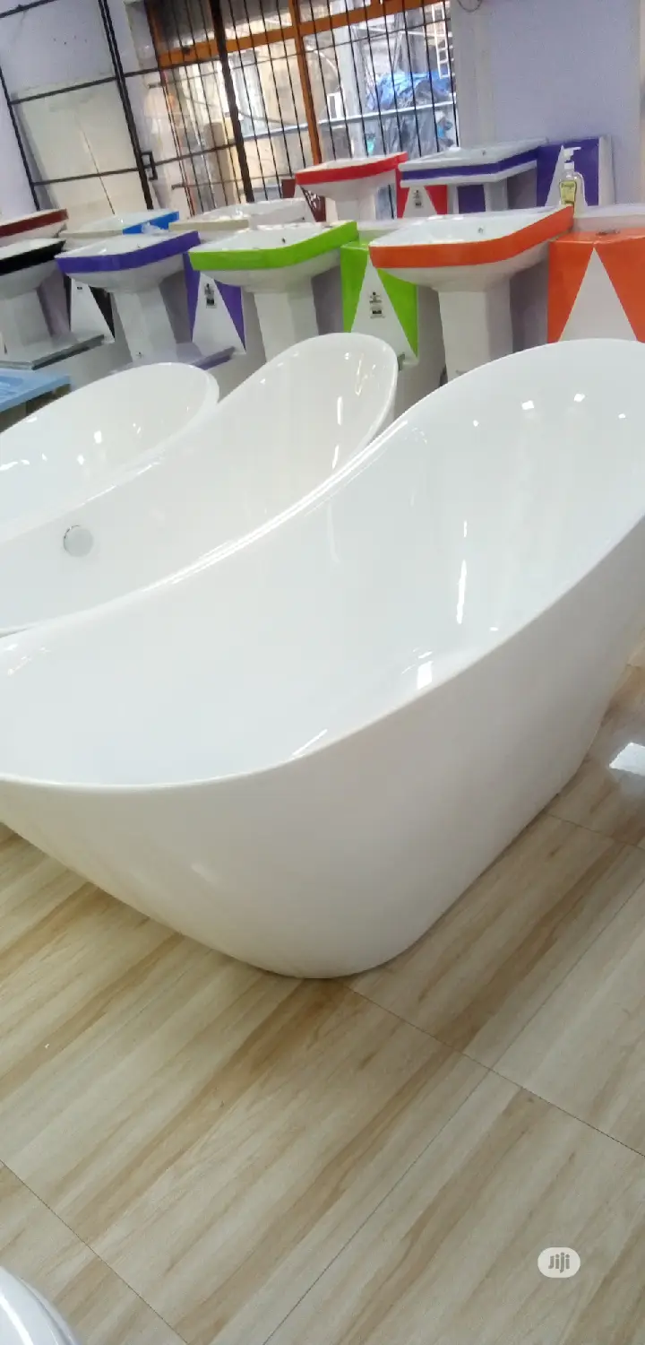 Executive Pvc Bathhub