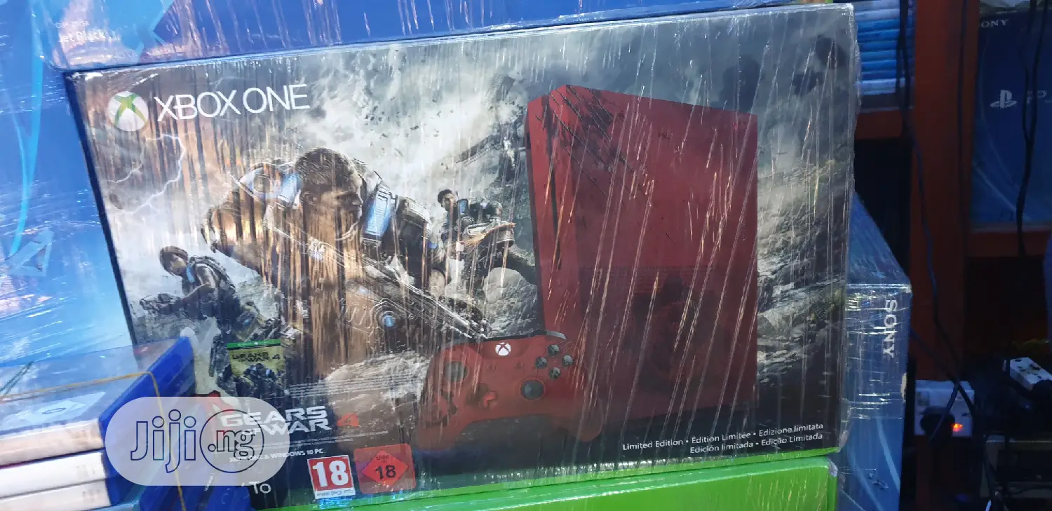 Microsoft Xbox One S Customized 2tb