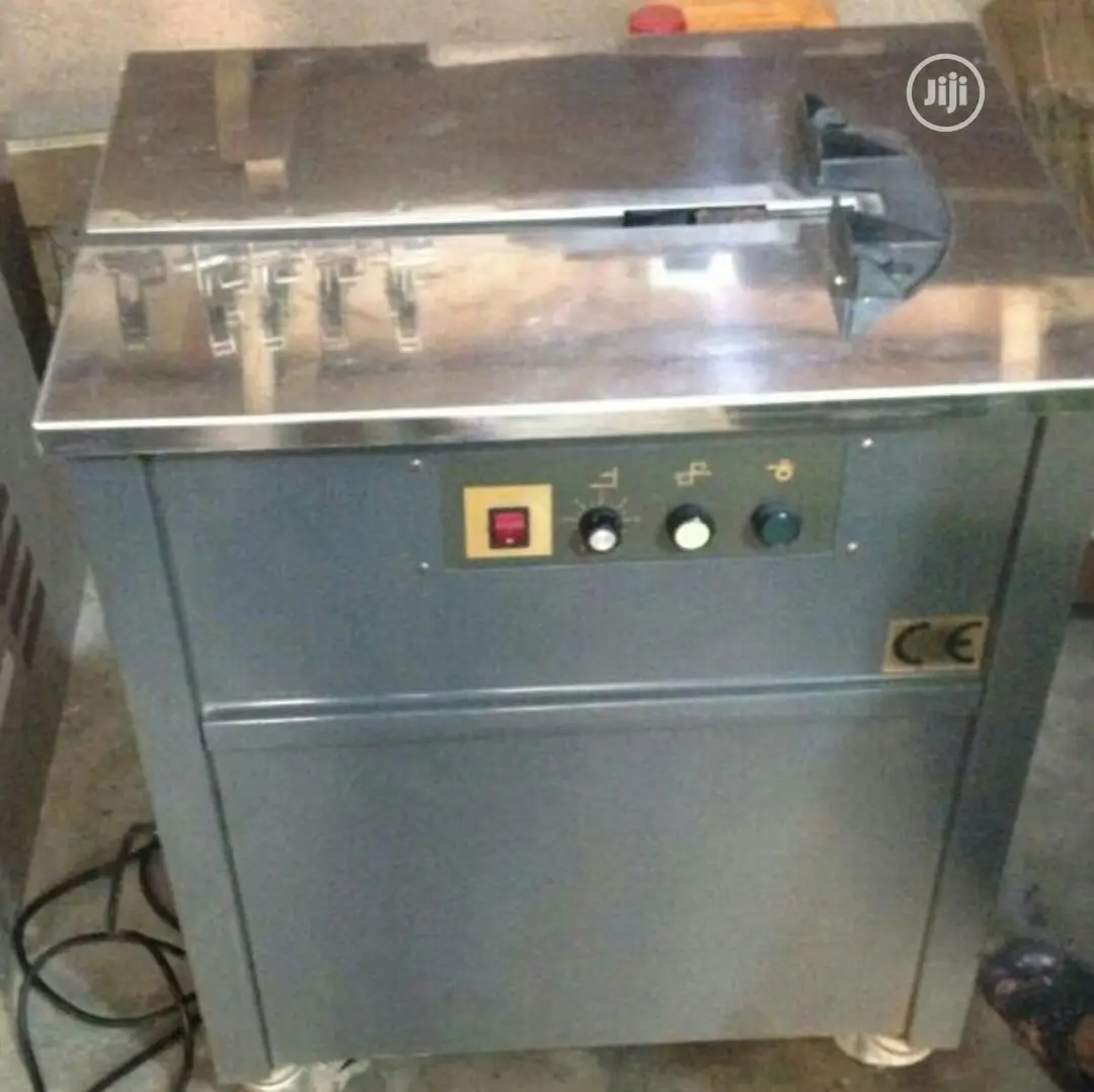 Jointpack Strapping Machine