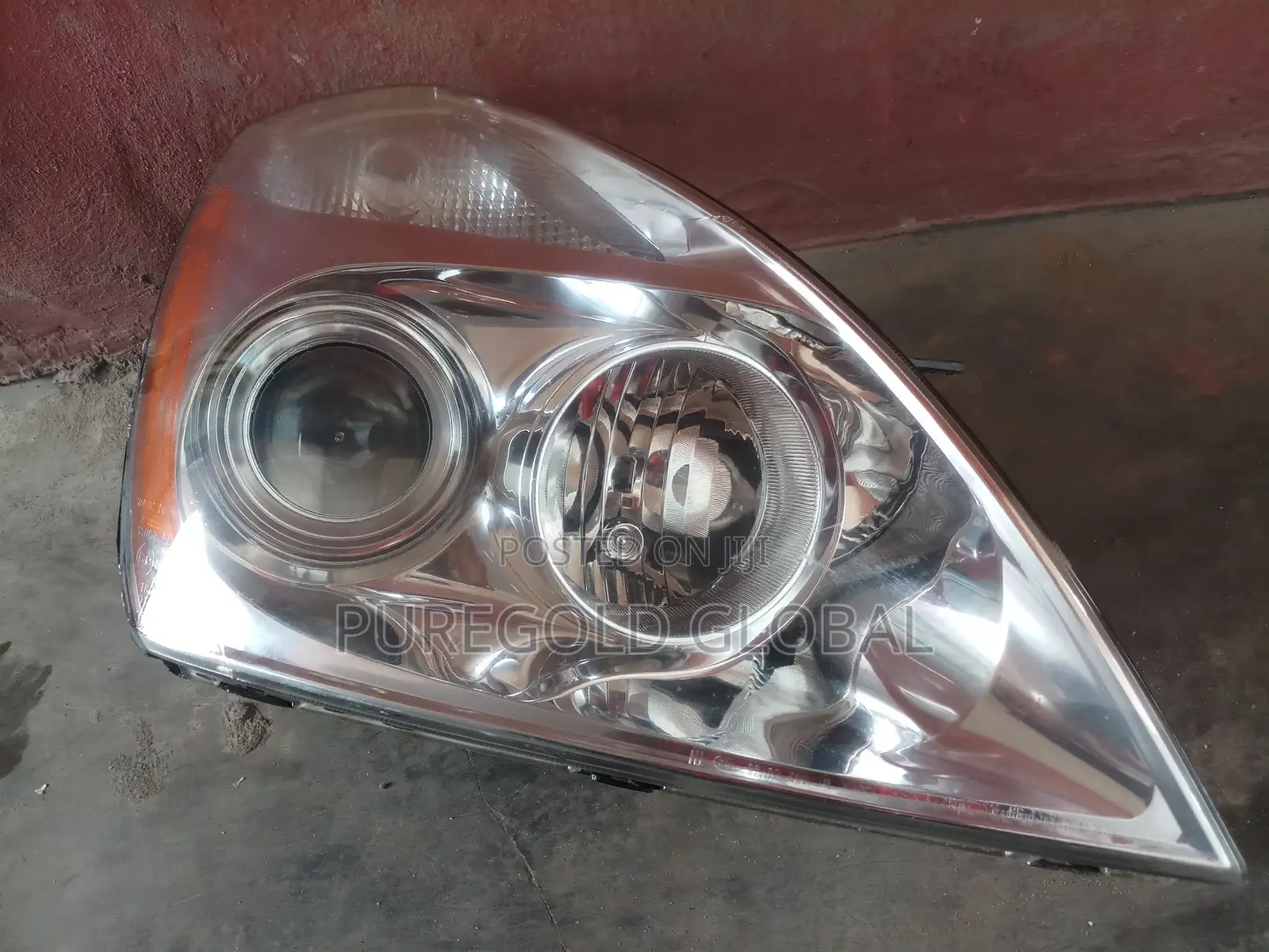 Kia Sedona 2008 Model Headlamp