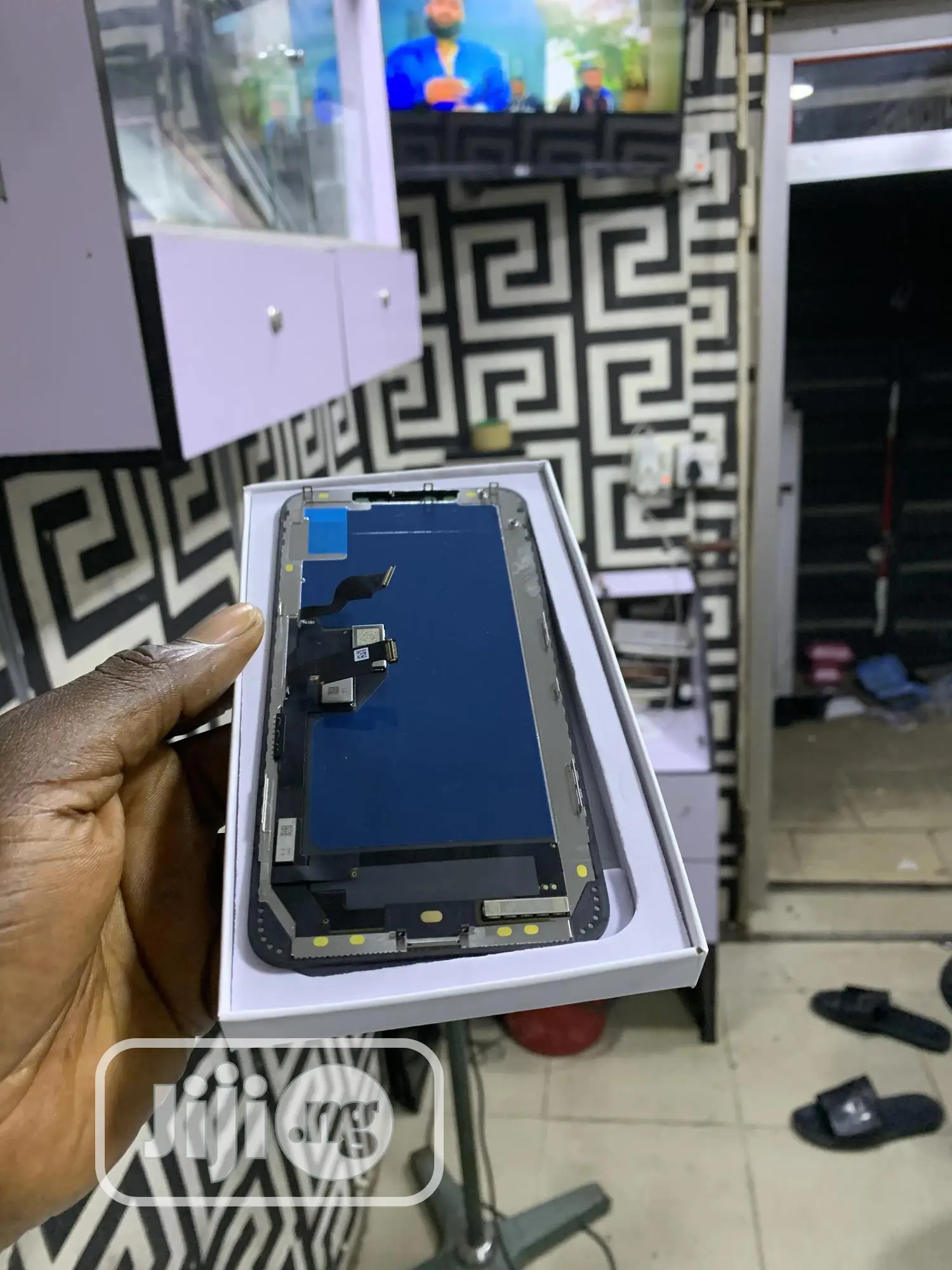 iPhone Xs Max New Original Screen With Guarantee