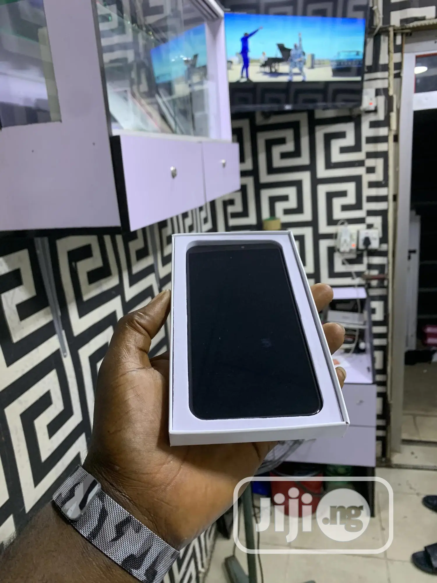 iPhone Xs Max New Original Screen With Guarantee
