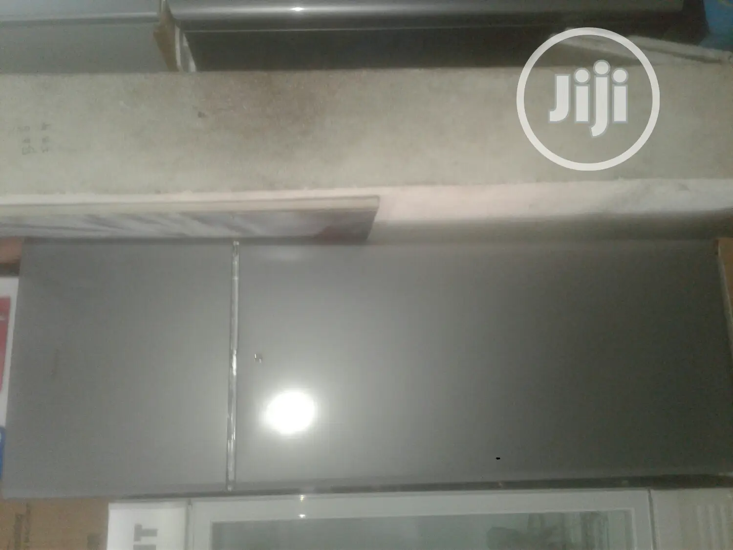 302 Litters Hisense Fridge