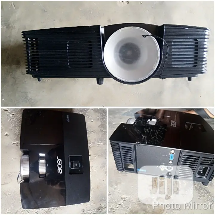 Clean Acer Projector At Abuja
