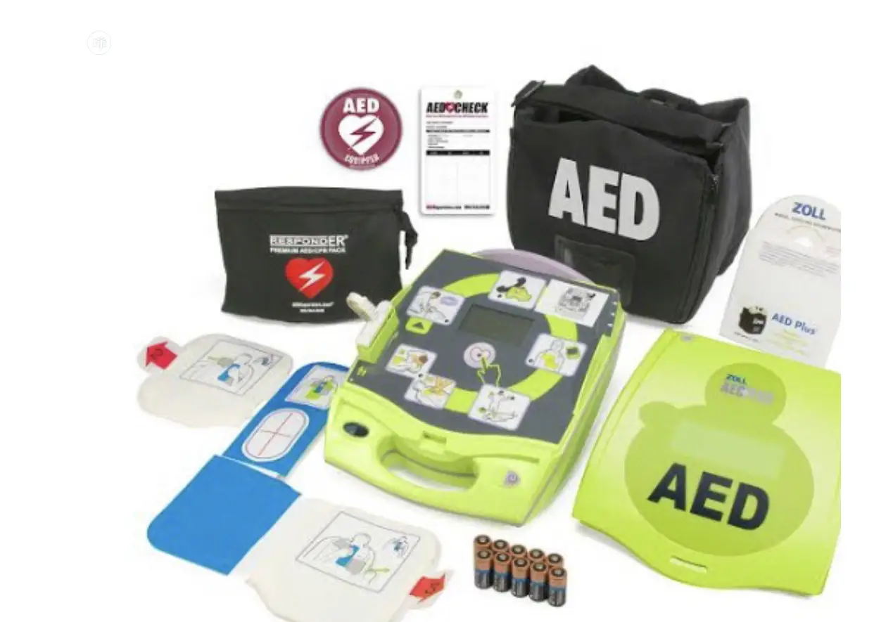 Zoll AED Plus Defibrillator Complete Set