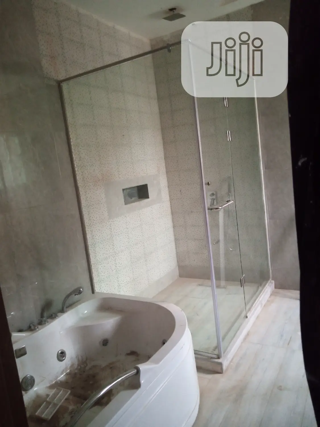 19mm Sus 304/10mm Shower Cubicle