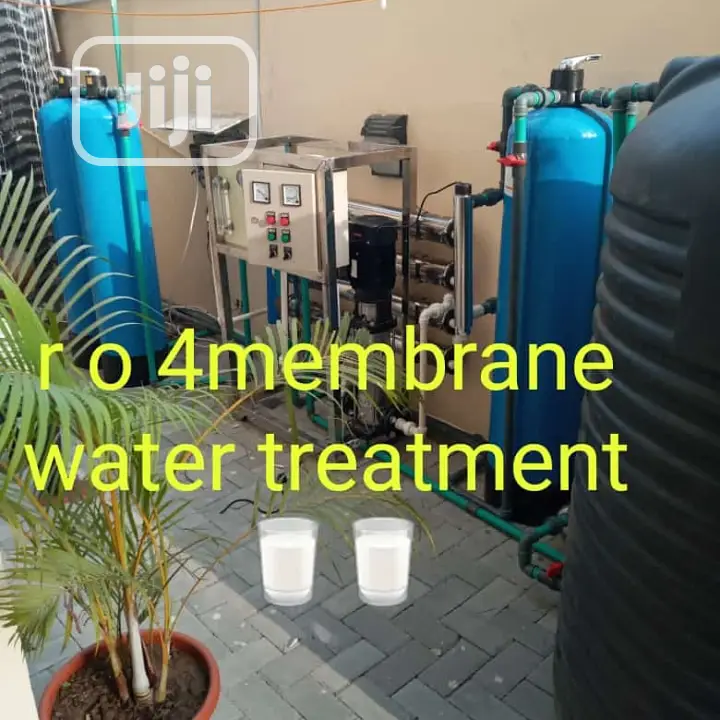 Water Treatment R O Osmosis Machi