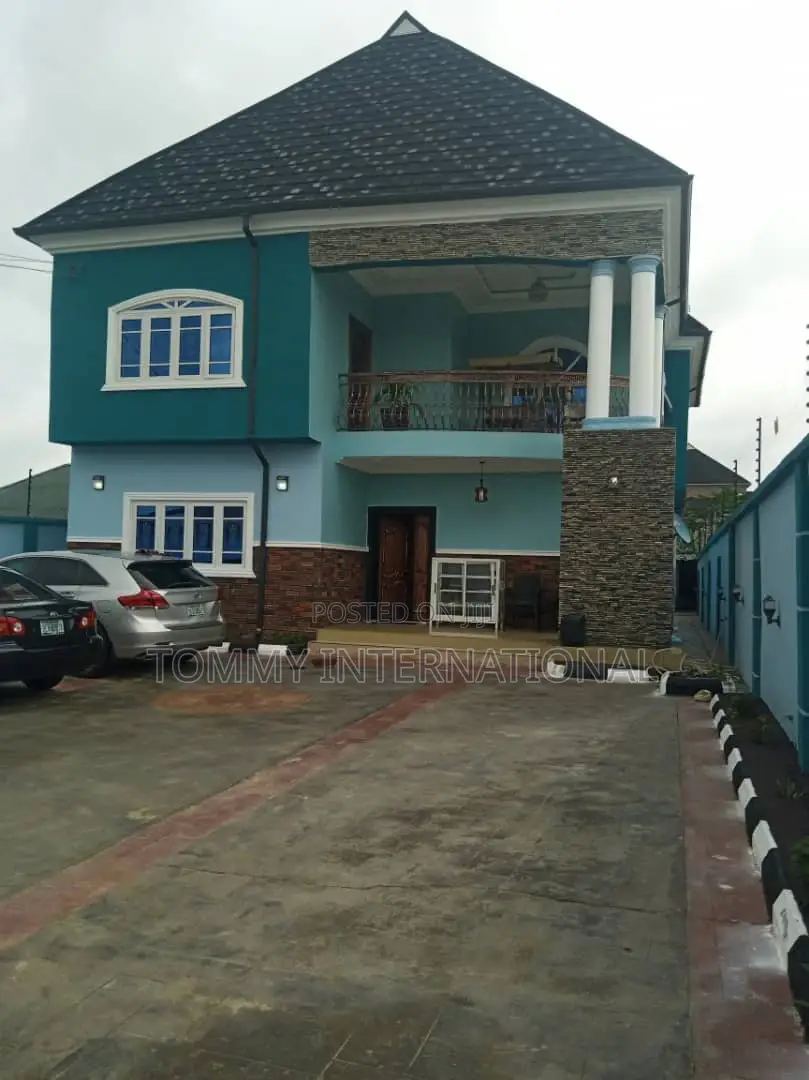 5bdrm Duplex in Port-Harcourt for sale