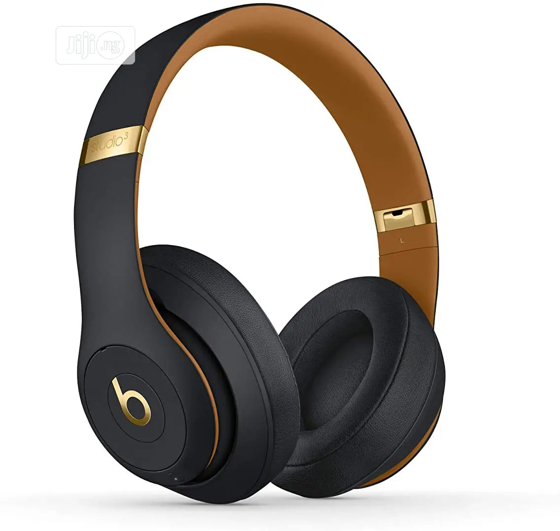 Beats by Dr. Dre Studio3 Wireless Bluetooth Headphones Black