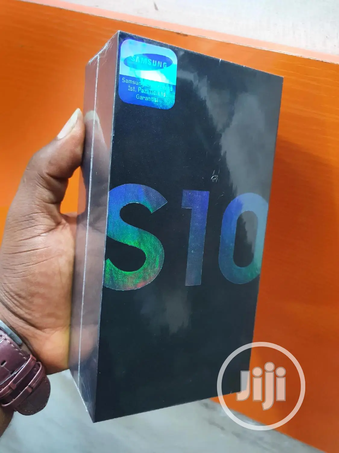 New Samsung Galaxy S10 128 GB Black