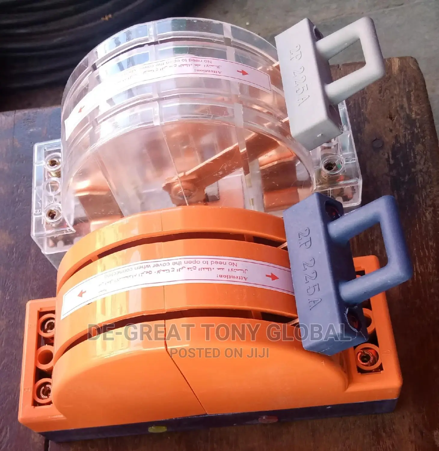 225amps Knife Changeover Switch