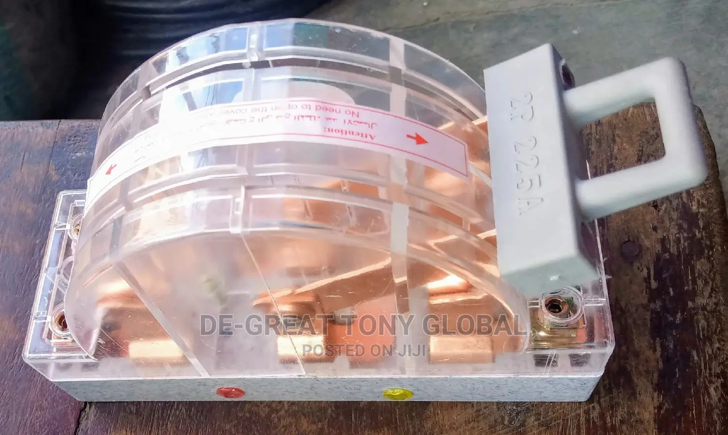 225amps Knife Changeover Switch