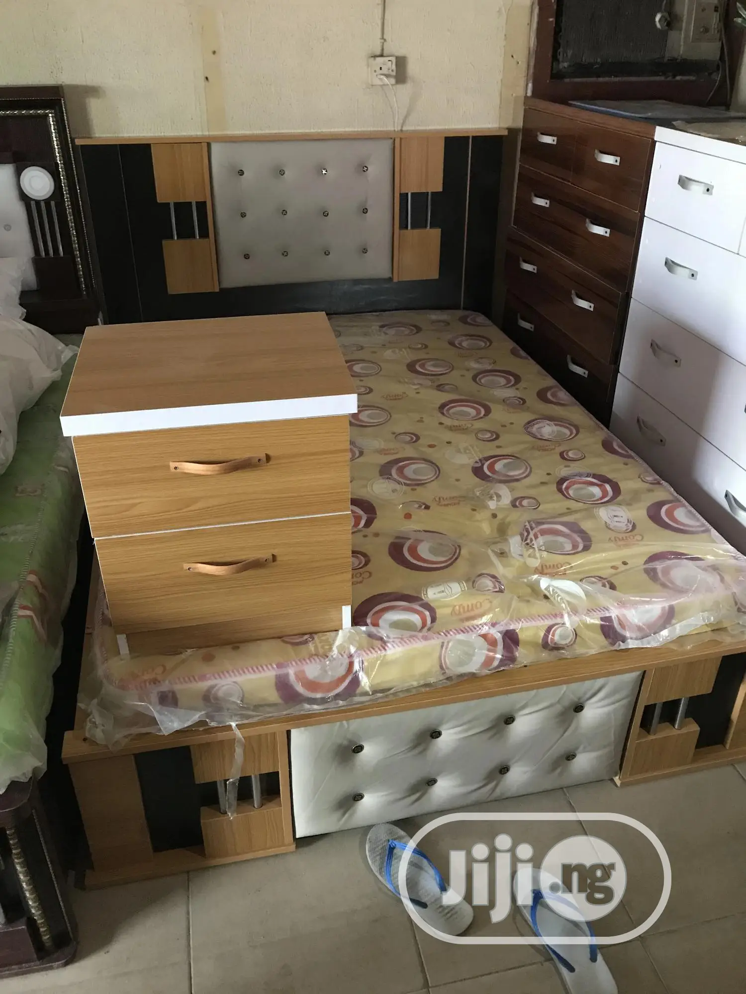 Complete Set of Bed With Mattress