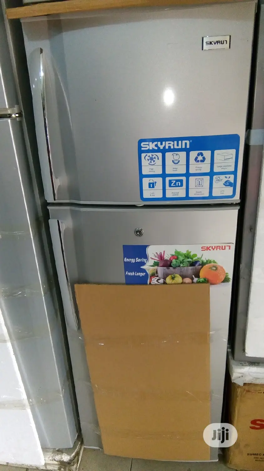 A Brand New Skyrun Fridge Is Available for Good Price