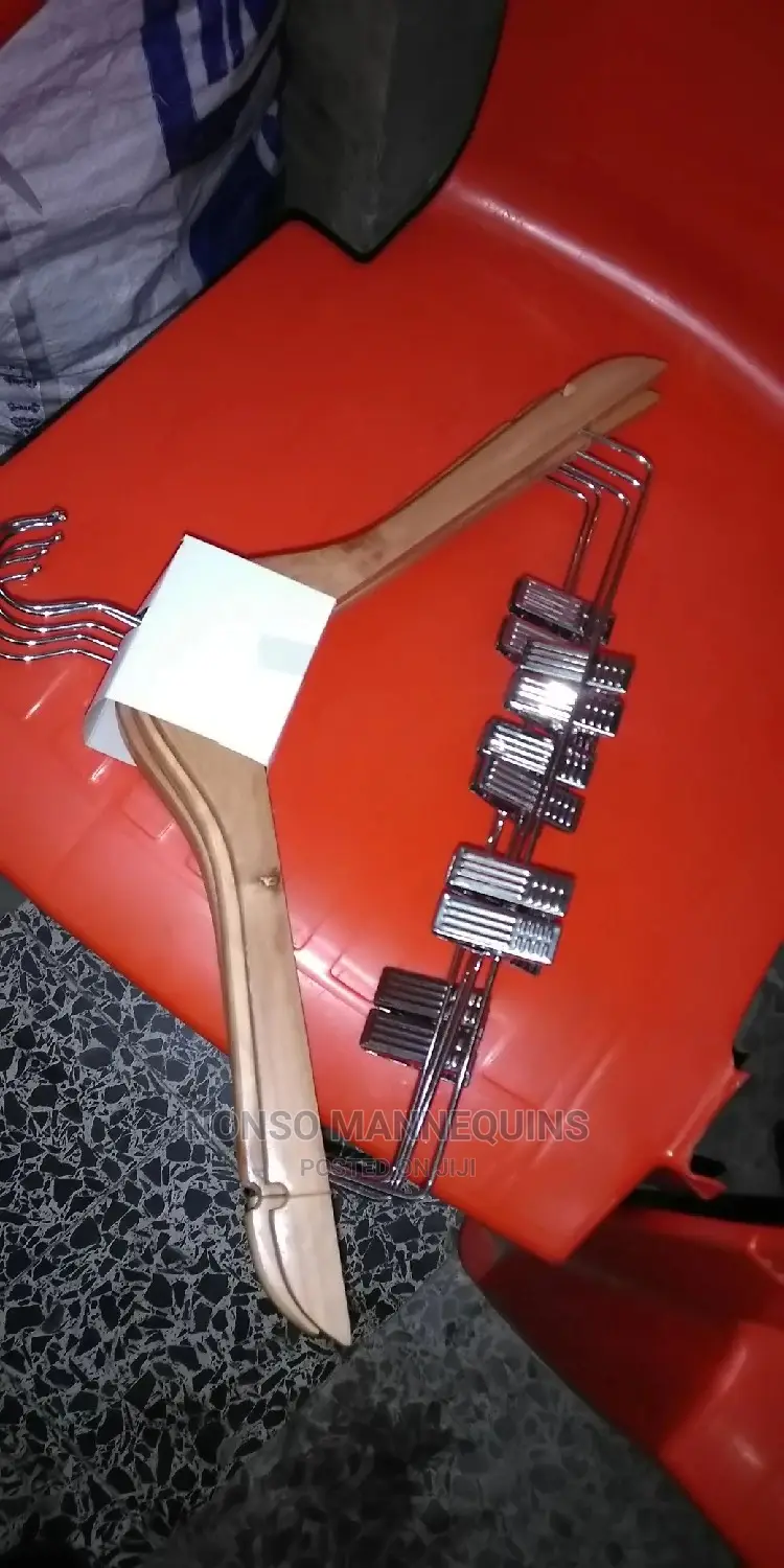 10pieces Per Bundle Wooden Clip Hangers