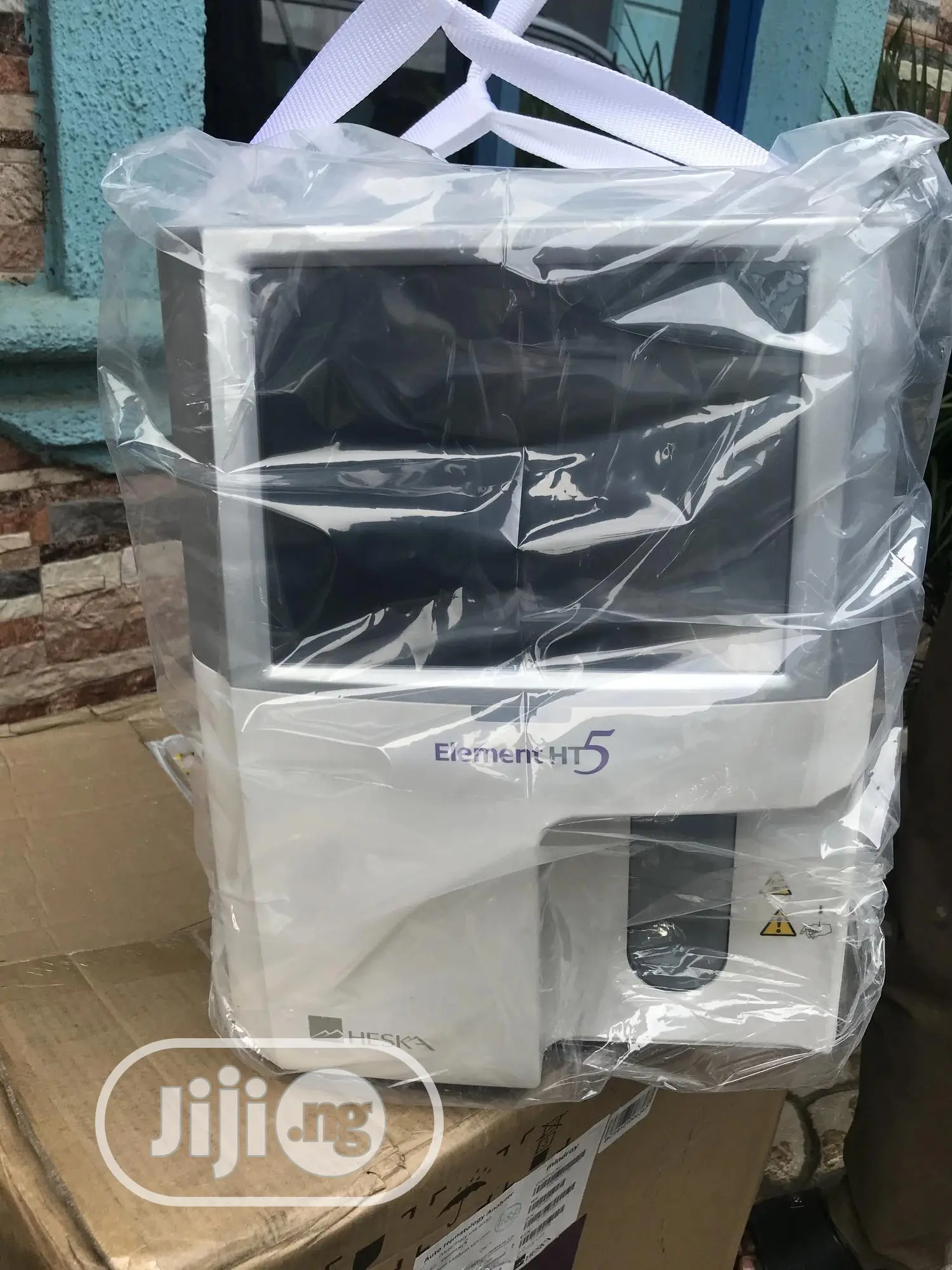 Element HT5 Hematology Analyzer ( 5-parts)