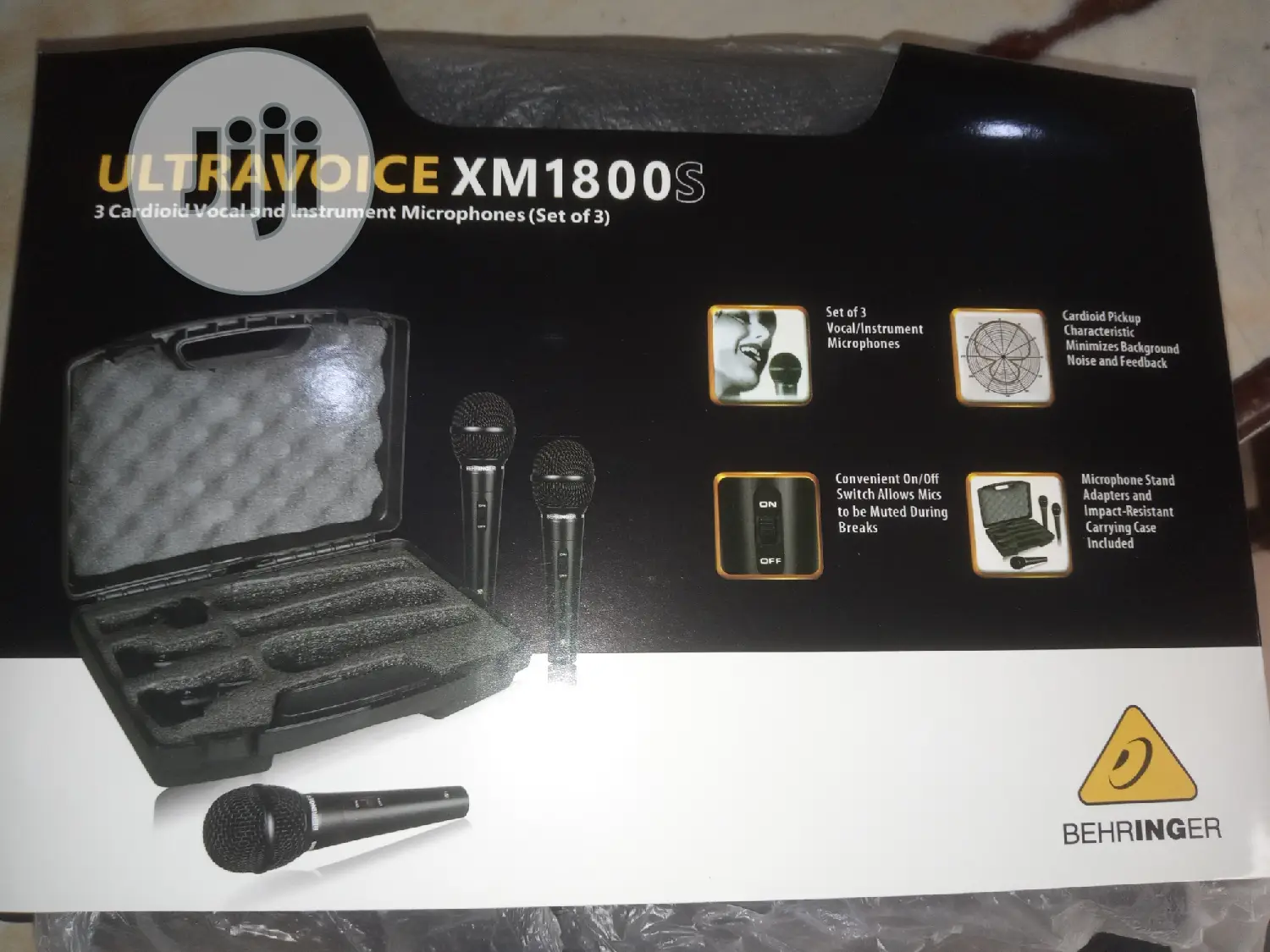 Behringer 3 in 1 Wired Microphones