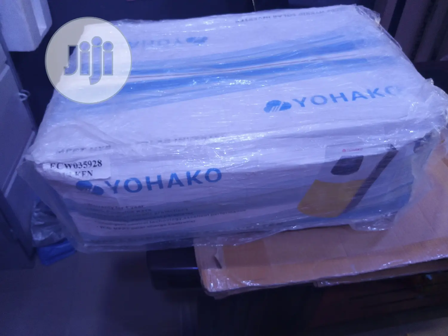 Yohako Hybrid Mppt Inverter 3.5kva 24v
