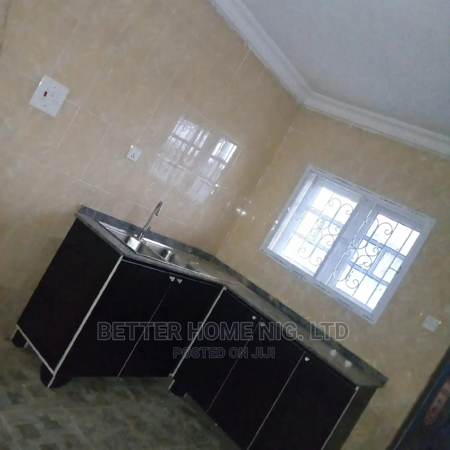 Furnished 3bdrm Block of Flats in Oluyole for rent