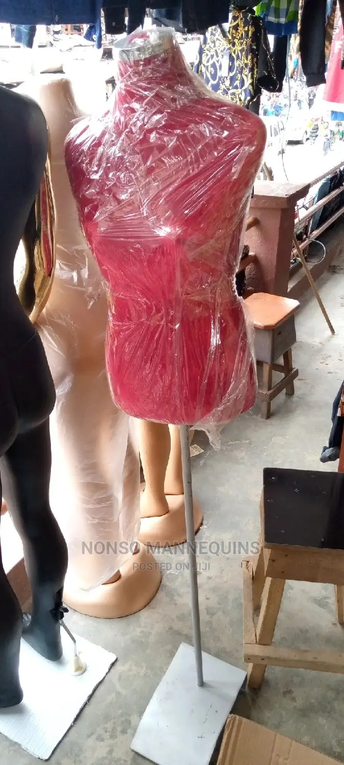 Pinnable Dressform With Metal Base Size 8,10,12