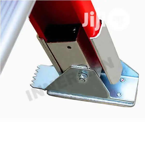 Heavy Duty Fibreglass Ladder- 2*16