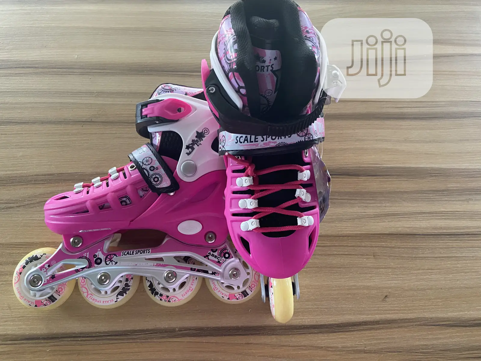 Scale Sports Inline Skates for Kids, Adjustable 13.5-3