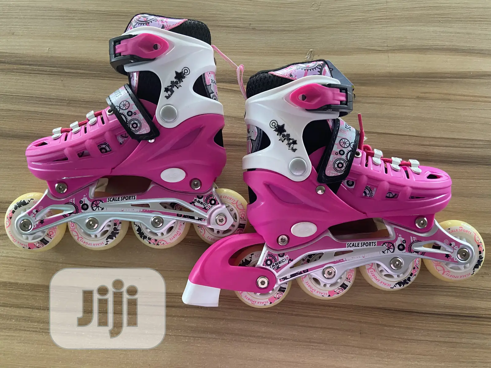 Scale Sports Inline Skates for Kids, Adjustable 13.5-3
