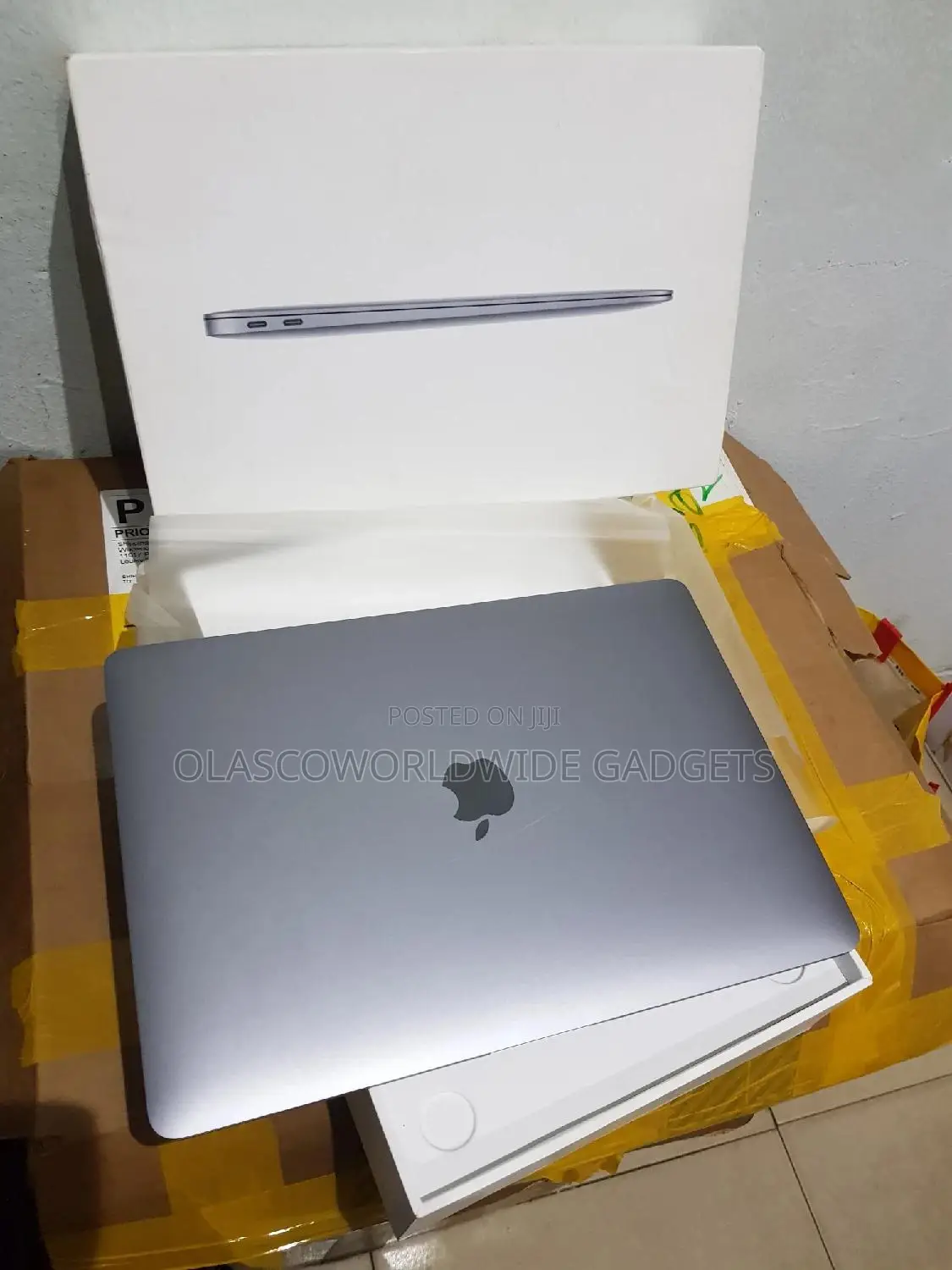 New Laptop Apple MacBook Air 2017 8GB Intel Core I5 HDD 256GB