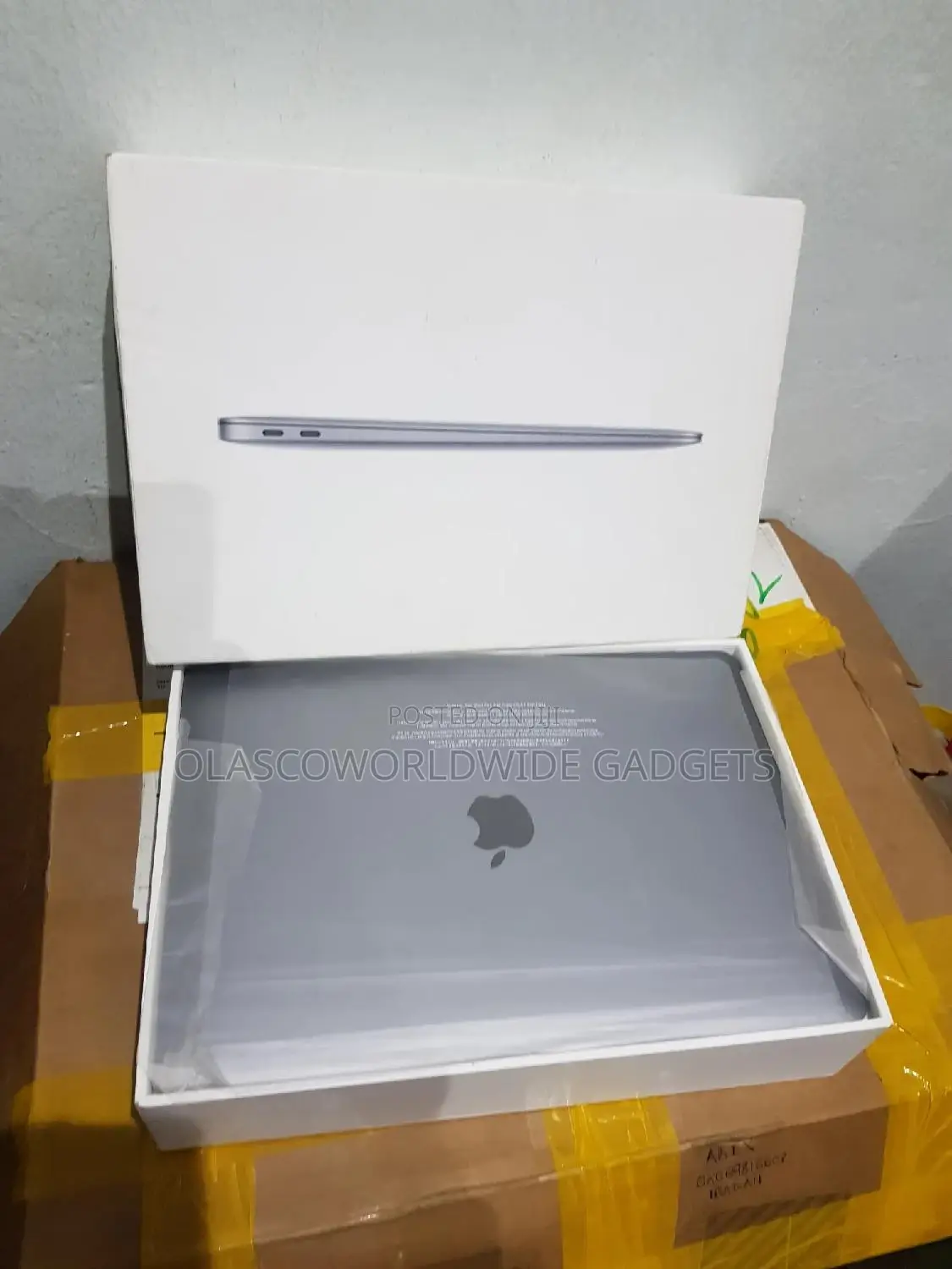 New Laptop Apple MacBook Air 2017 8GB Intel Core I5 HDD 256GB