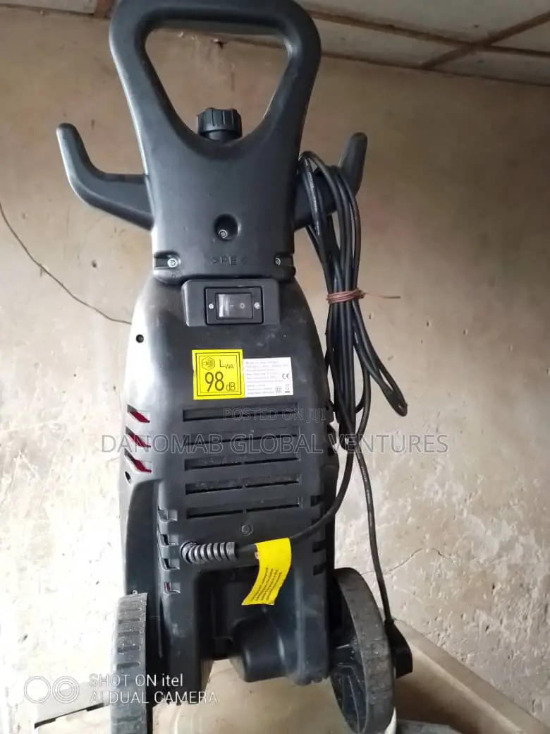 Powerbase Xtreme High Pressure Washer With Detergent Tank