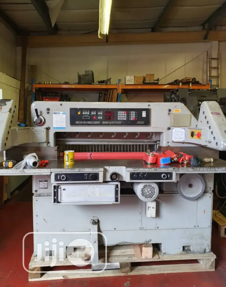 Schneider Senator 92cm Cutting Machine. Arrived From Europe.