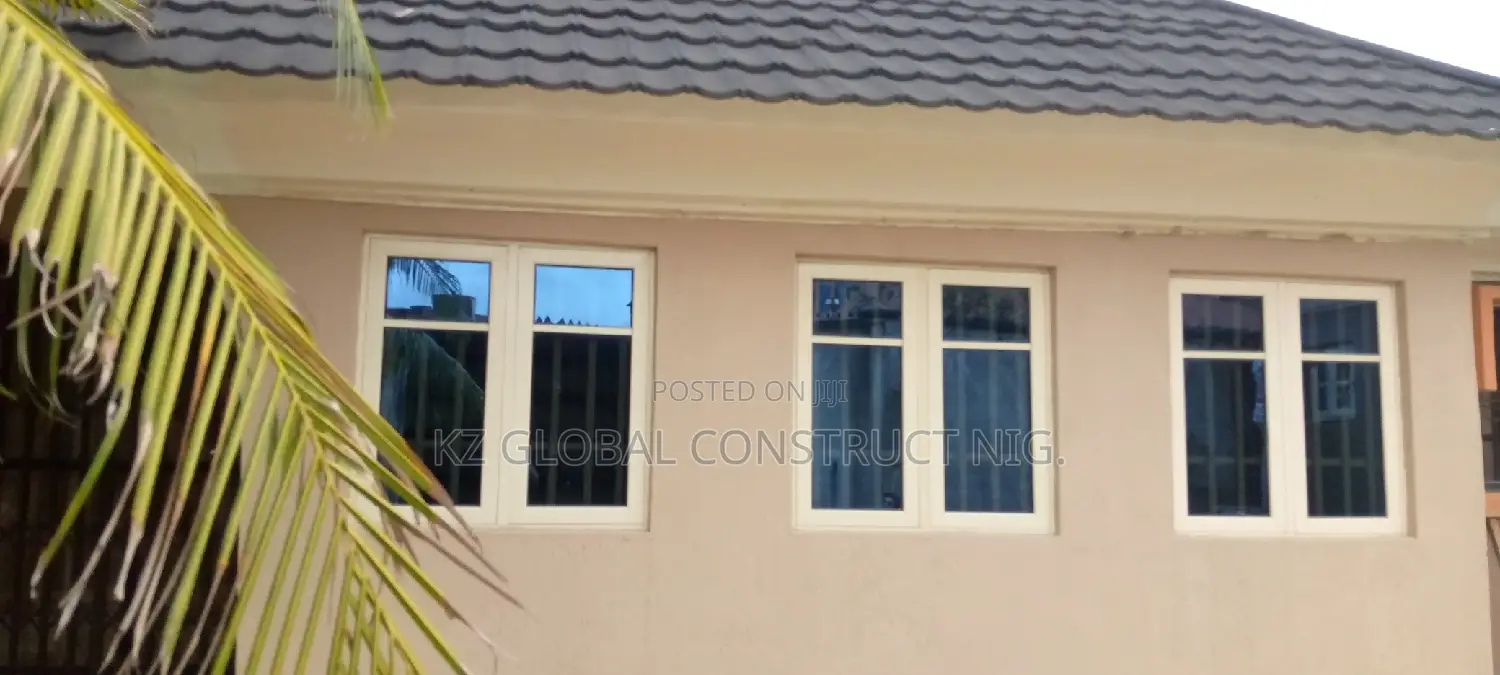 Aluminium Casement Window With Inner Burglary And Inner Net.