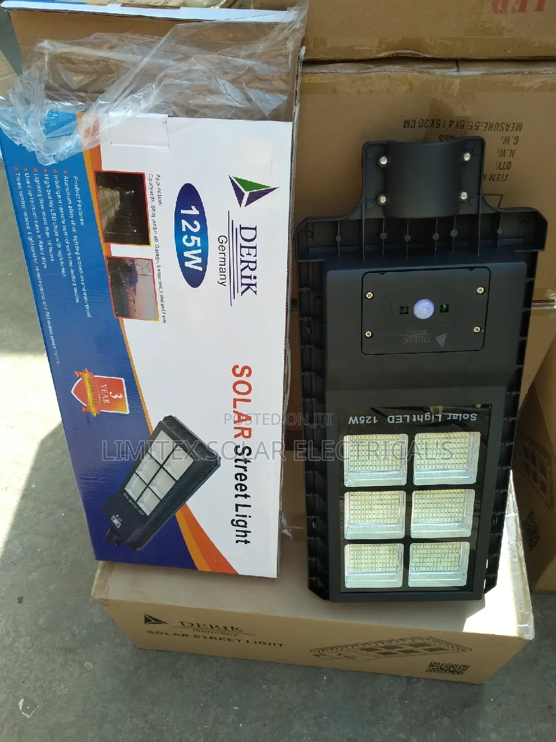 High Quality 125w Solar Led Light With 3years Warranty