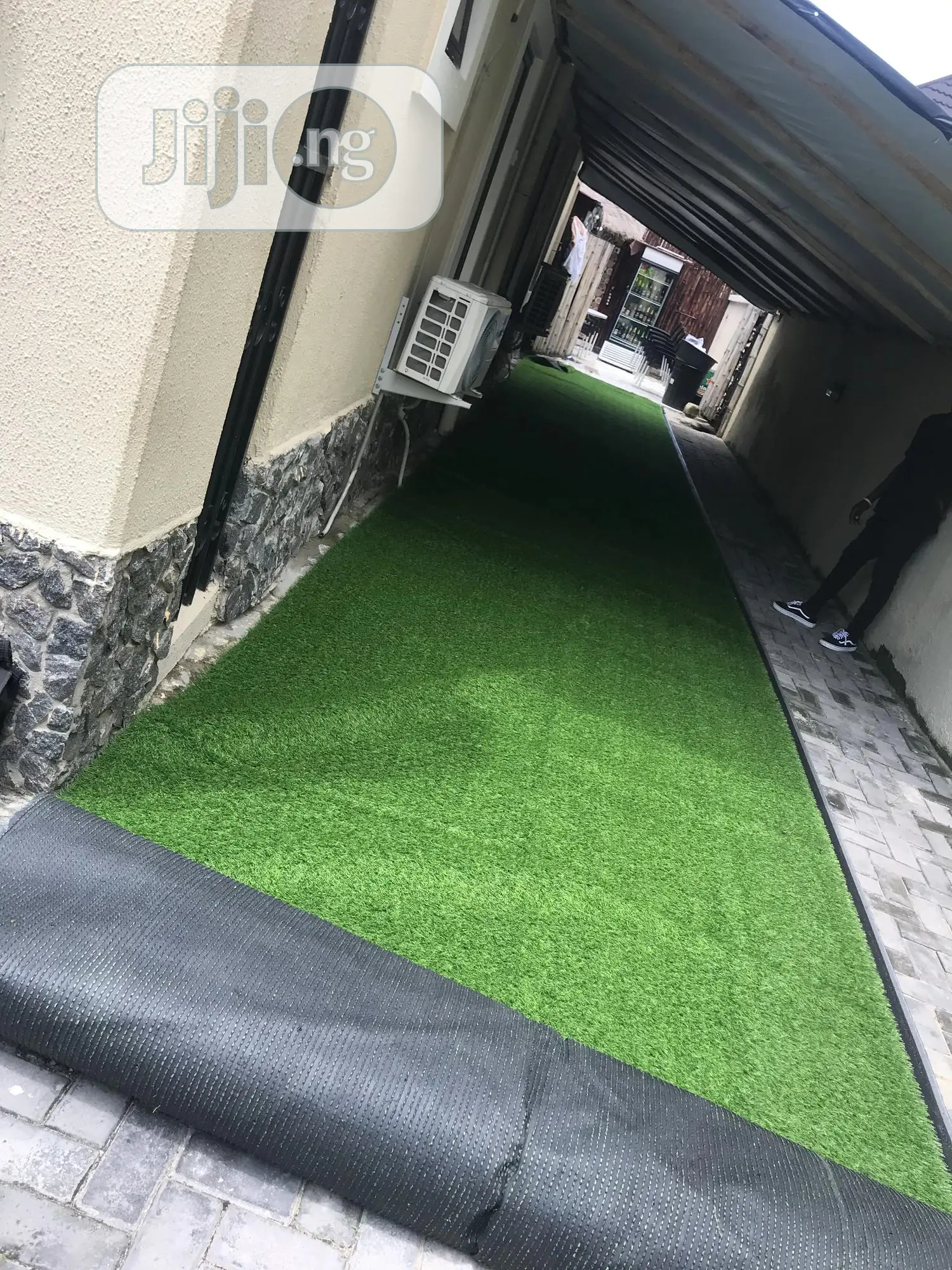 Grass Rugs For Spa Sit Out Enjoyment