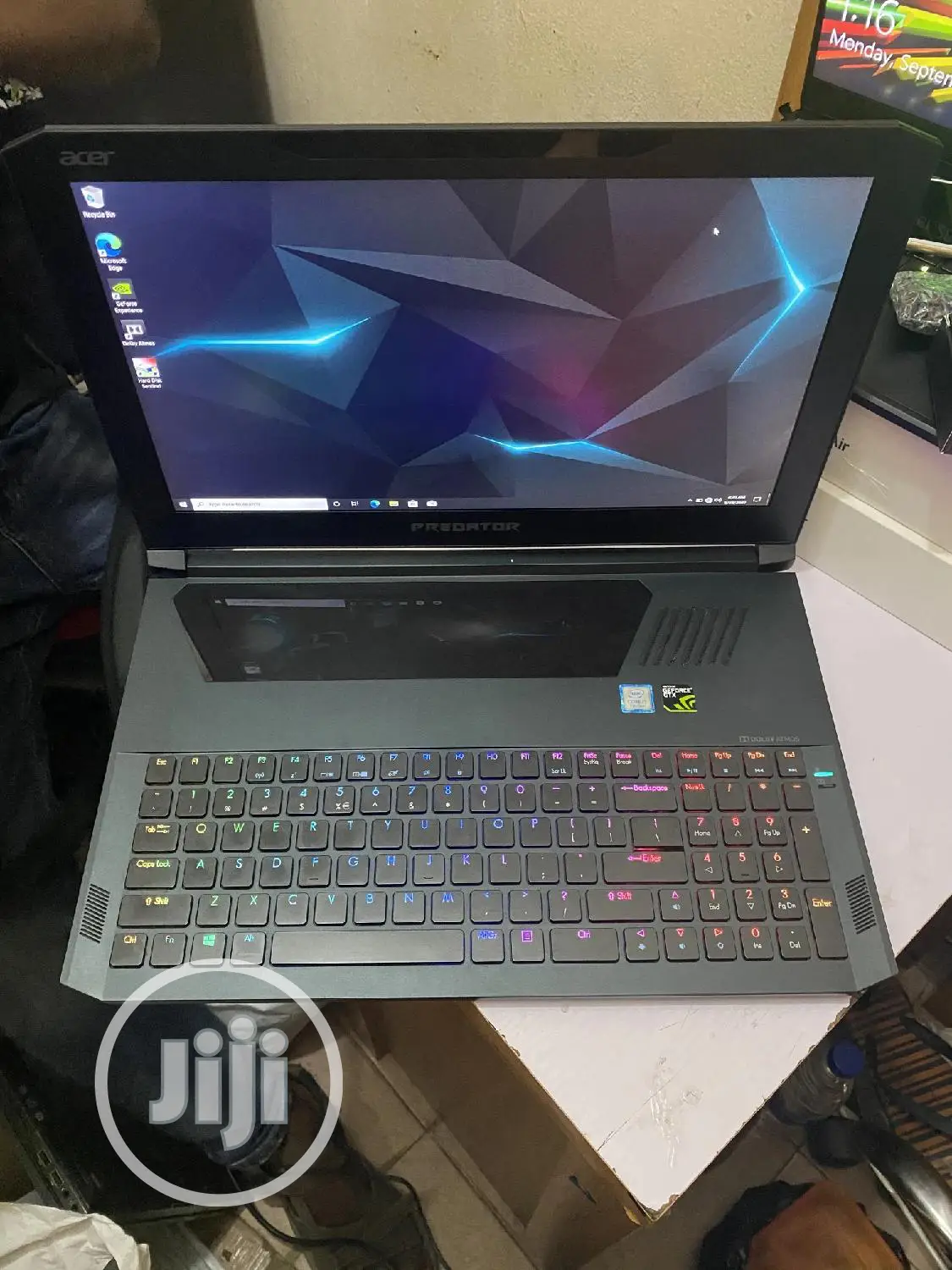 Laptop Acer Predator Triton 700 32GB Intel Core I7 SSHD (Hybrid) 1.5T